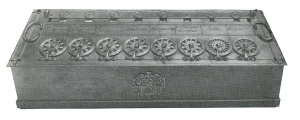 Pascaline_calculator_front